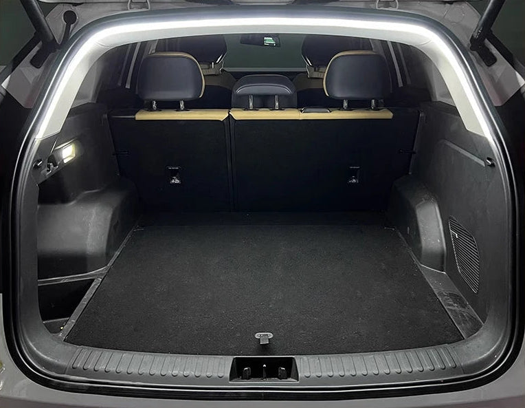 Bande LED sans fil à détection automatique pour hayon de voiture